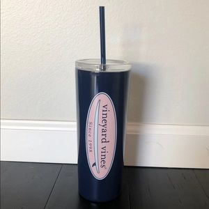 Vineyard Vines Blue Rare to go Tumbler